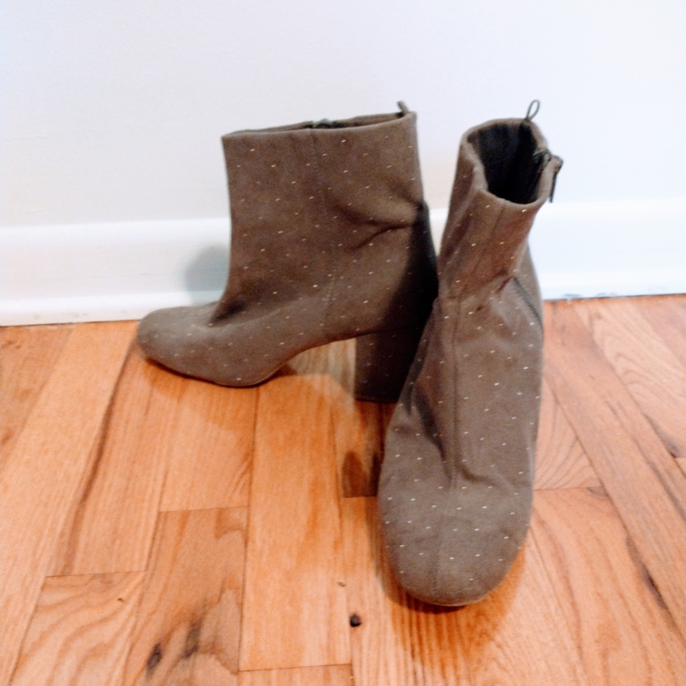 Tan ankle booties with a chunky heel